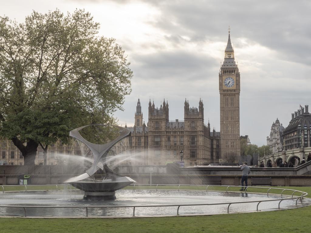 Enhancing Your Travel Experience: London Attractions in Mesmerizing 4K Detail