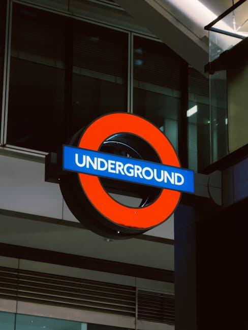 Efficient Ways to Beat the ⁣Crowds on the London Tube