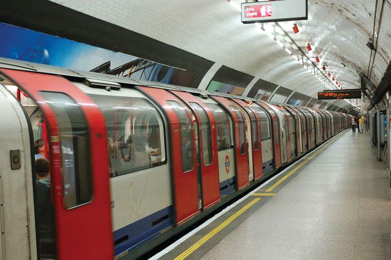 Top Tips for Navigating the ⁤London⁣ Underground